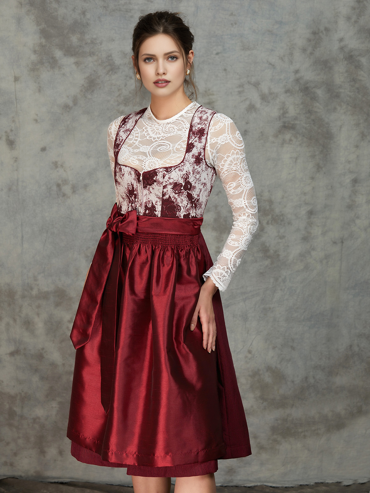 Dirndl Schwarz Silber