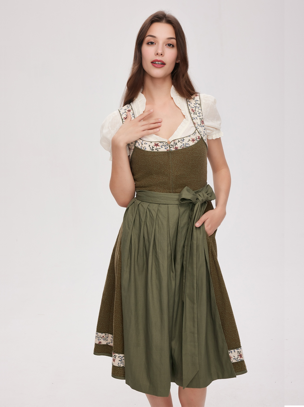 Dirndl Midi in Grün – perfekt für festliche Anlässe