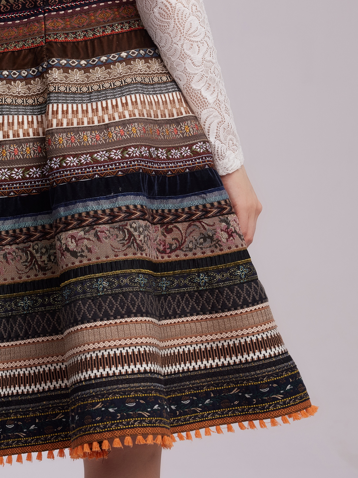 Dirndl mit braunen Lederschuhen
