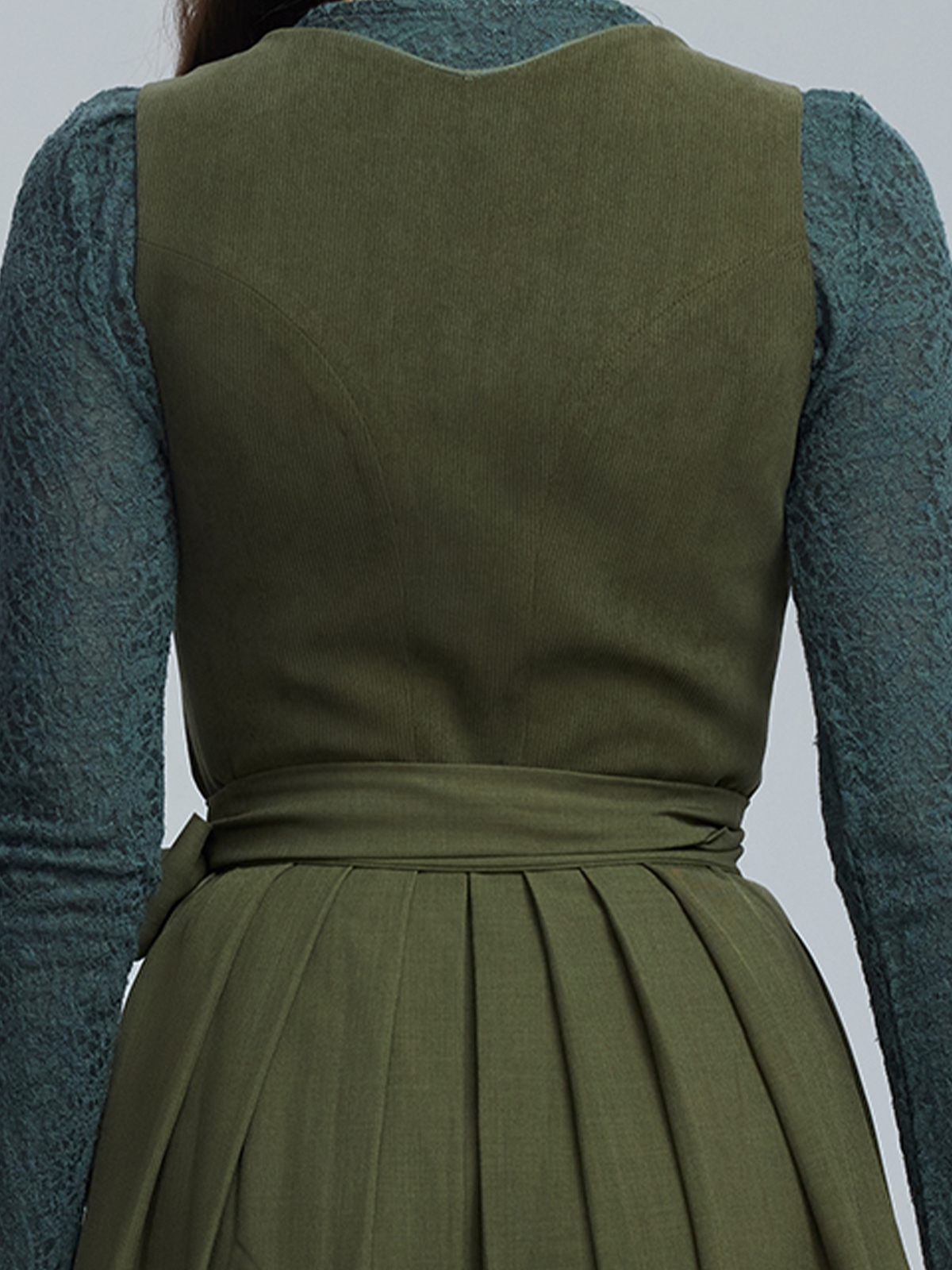 Dirndl in Grün