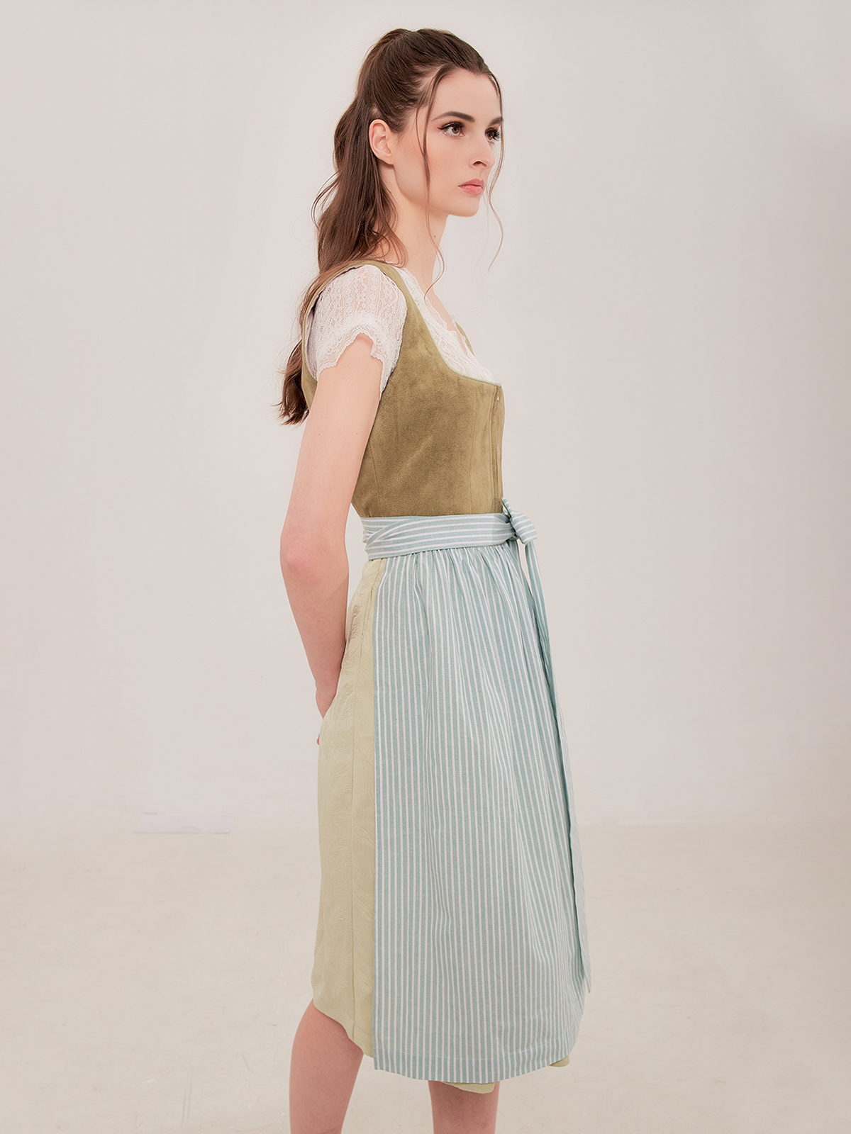 Dirndl in modernem Design
