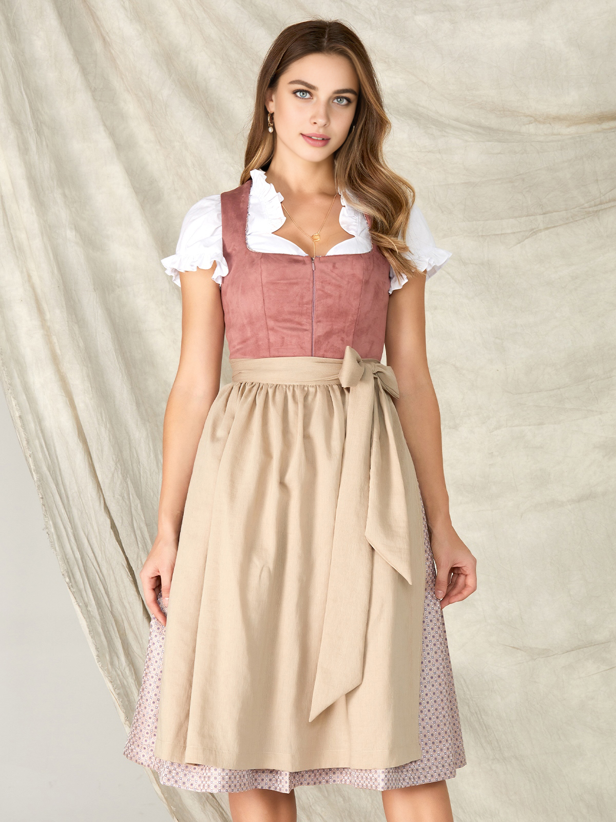 Dirndl in Rosa – zeitlos und stilvoll