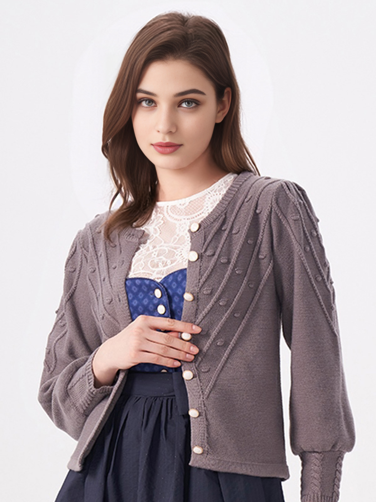 Modernes Dirndl in Grau