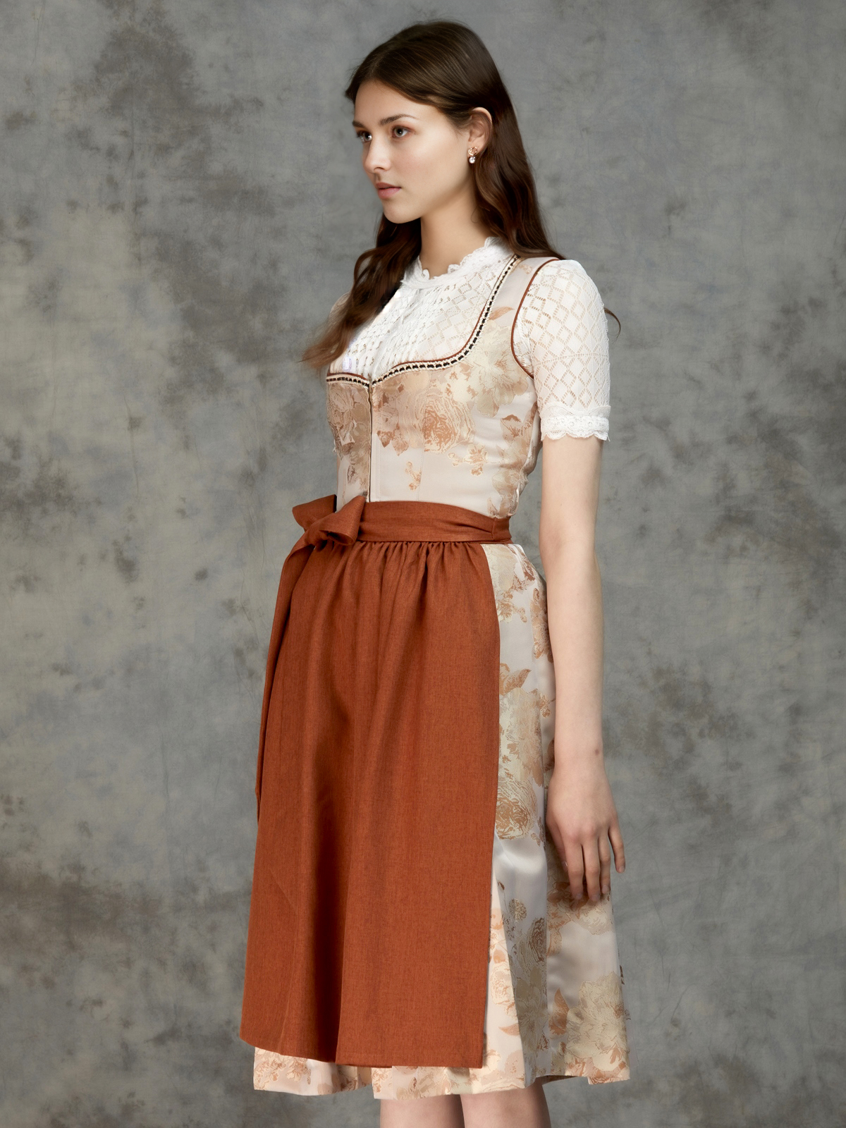 Dirndl Schwarz Braun